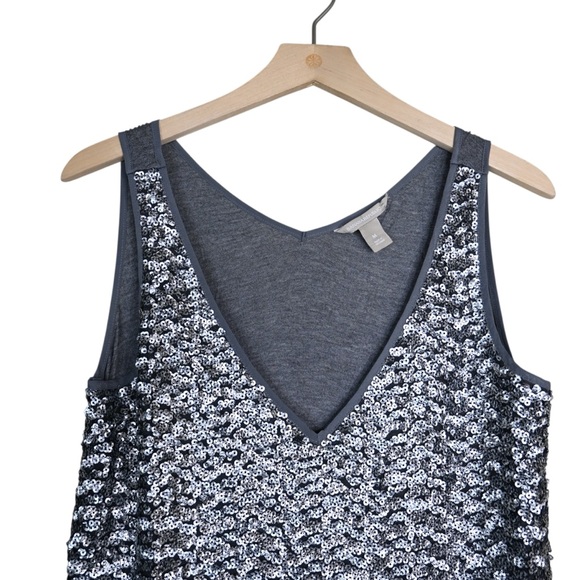 Banana Republic Women's M Silver Gray Sequin Sleeveless Dressy Lined V-Neck Top - Picture 4 of 10